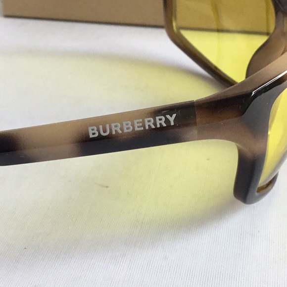 BURBERRY SUNGLASSES FOR WOMEN. - Picture 5 of 11